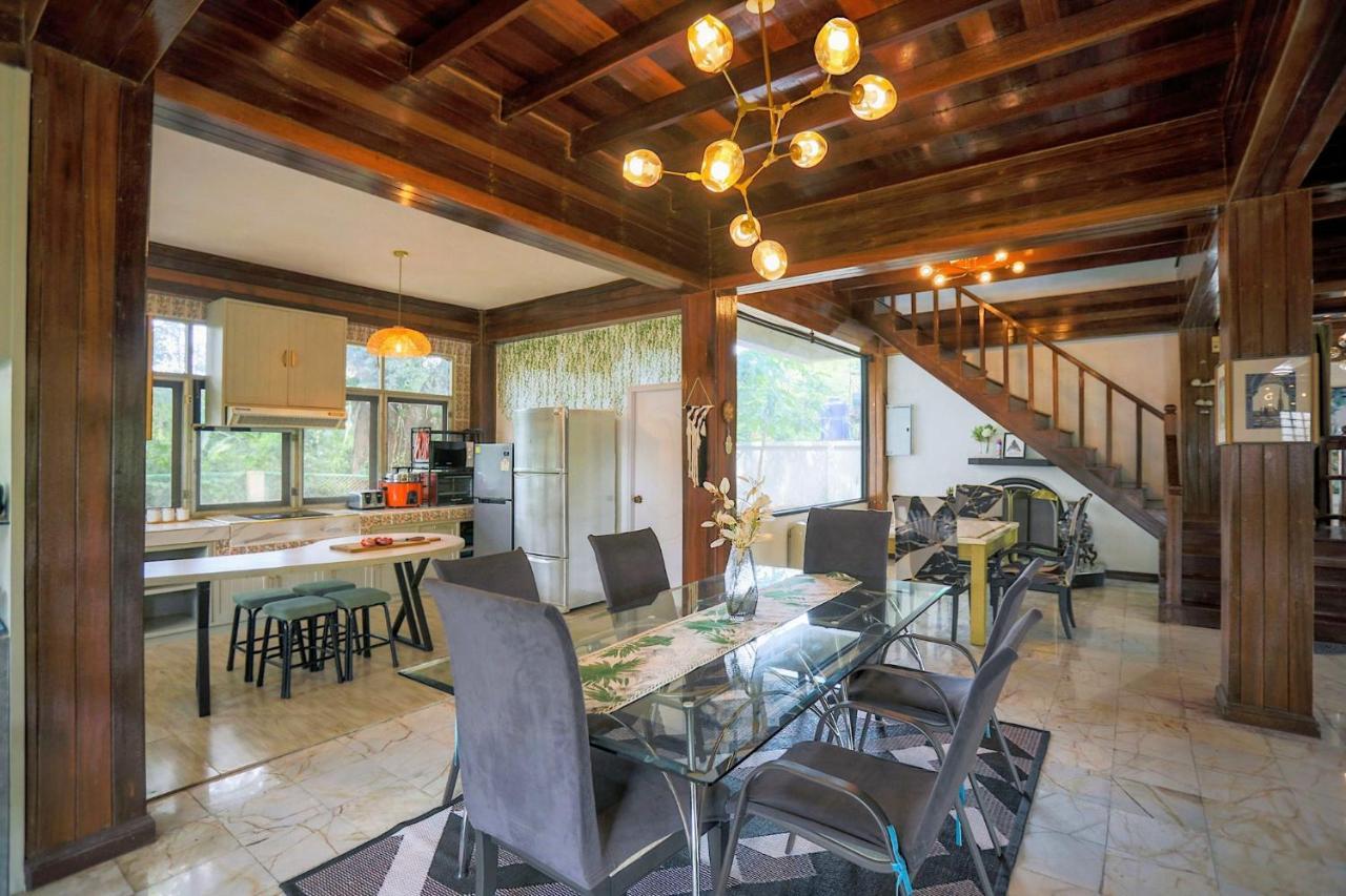 Evergreen Pakchong Home Exterior photo